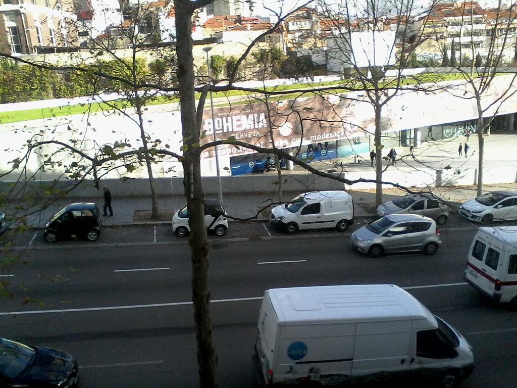 Metro-Apartment Rnal Nº35375 Al-Chamada Para A Rede Movel Nacional Porto Eksteriør billede
